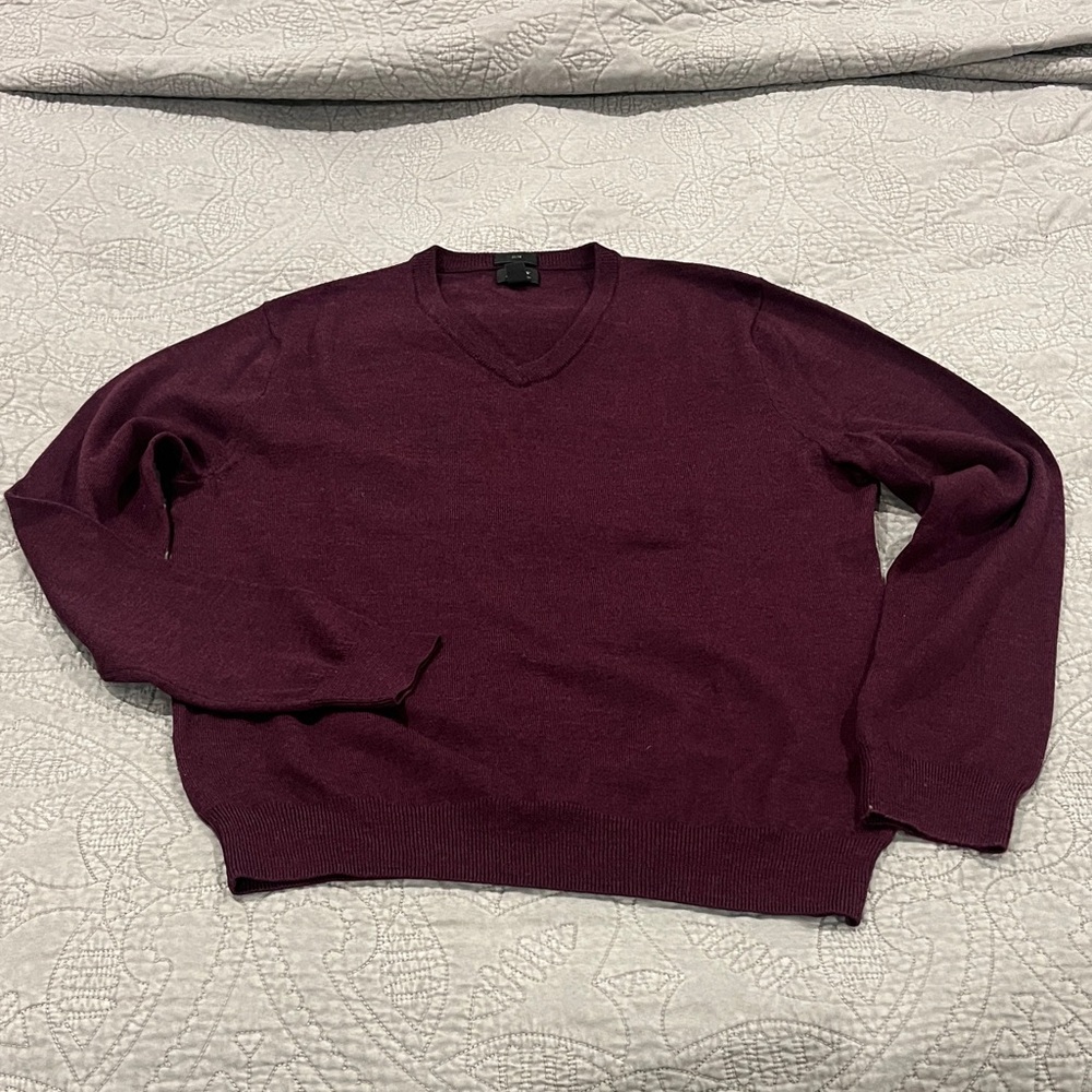 J.Crew Men's V-Neck Slim Merino Wool Sweater - Burgendy